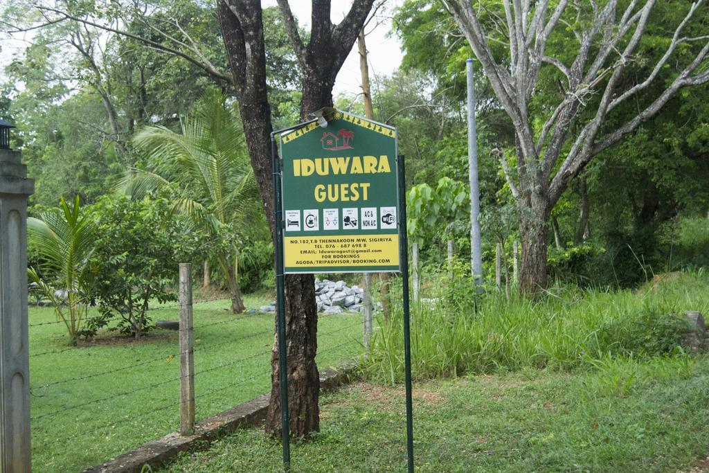 Отель Iduwara Guest Сигирия Экстерьер фото